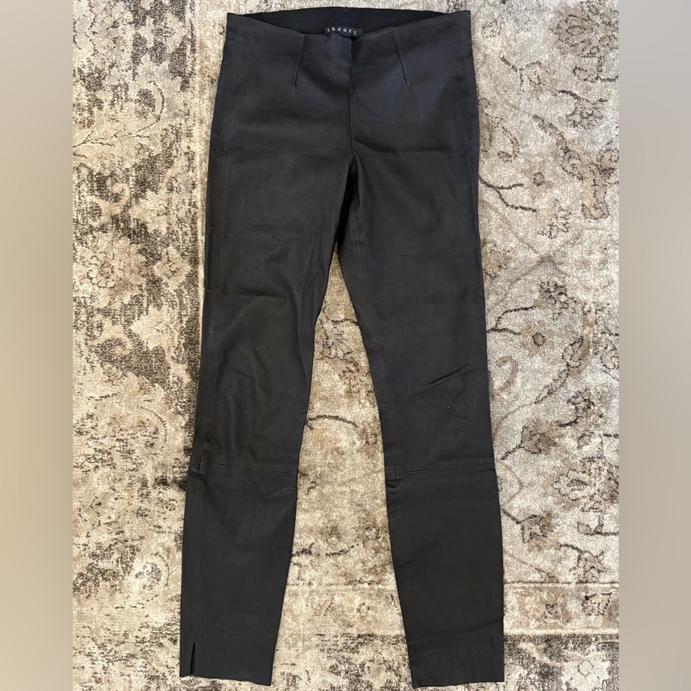 Theory Black Lambskin Leather Fitted Skinny Pants Split Hem Size 2 Pull On